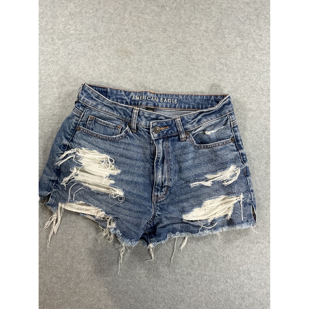 American Eagle Strigid Distressed Denim Shorts Blue Womens 6 Distressed 2410